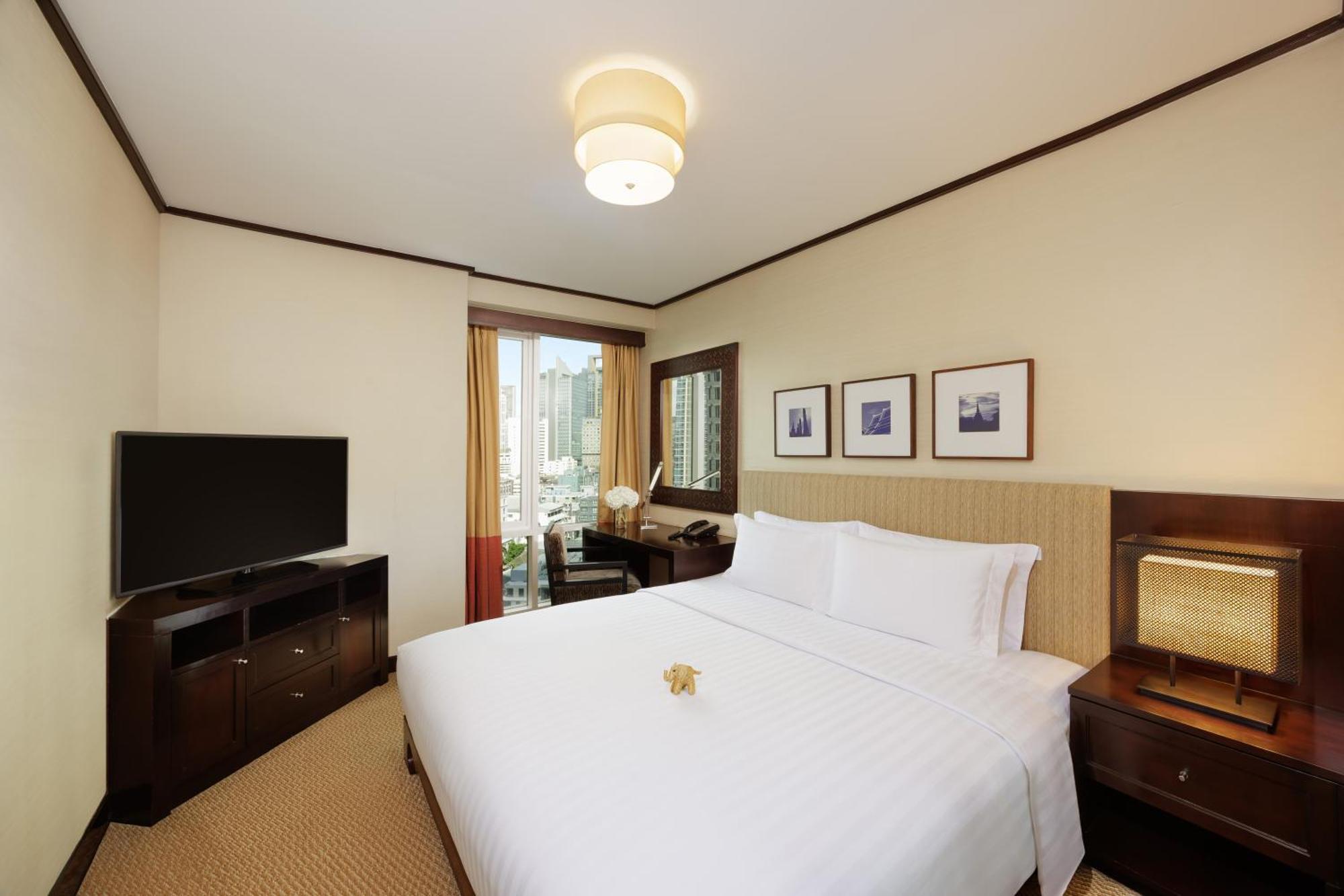 Conrad Bangkok Residences Exterior photo